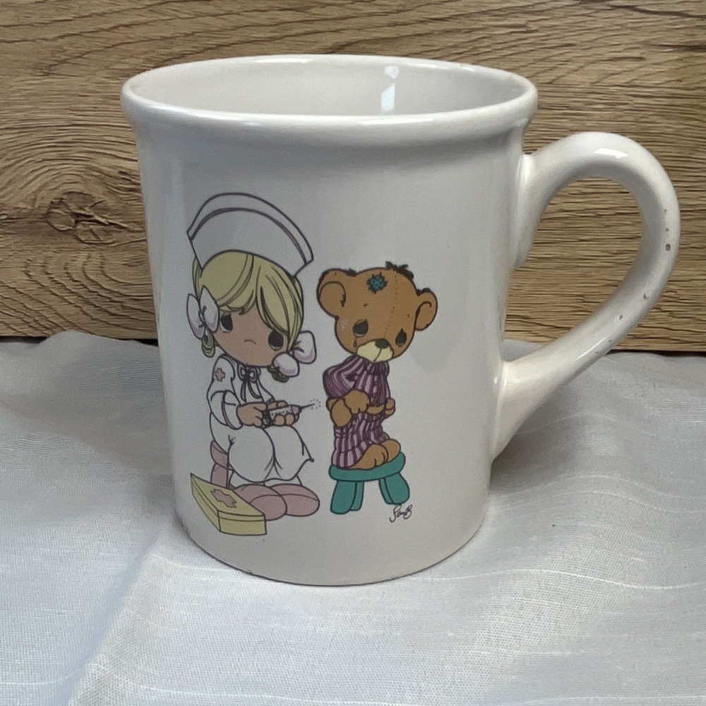 Precious Moments Collection Ceramic Mug Nurse Teddy Bear Inspirational 1992